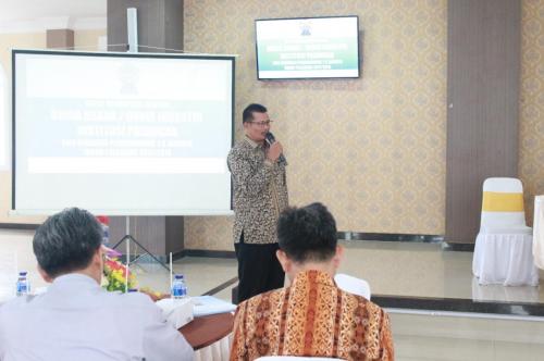 rapat dunia usaha dunia industri